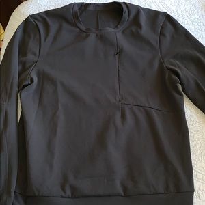 Lululemon Men’s Black Crewneck Sweater